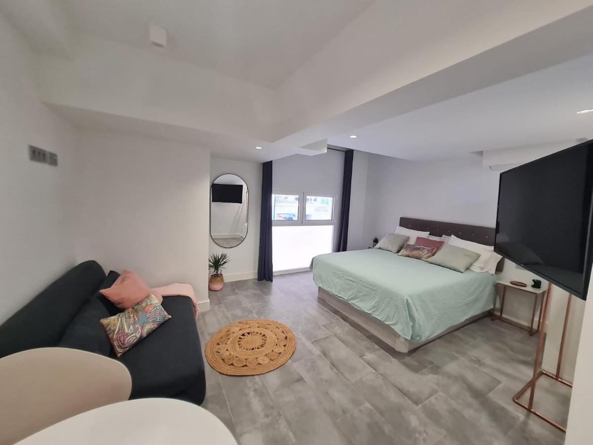 Aparthotel LoftinMálaga Esterno foto